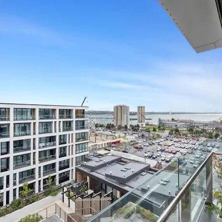 Sleek Modern Studio With Balcony 오클랜드 외부 사진