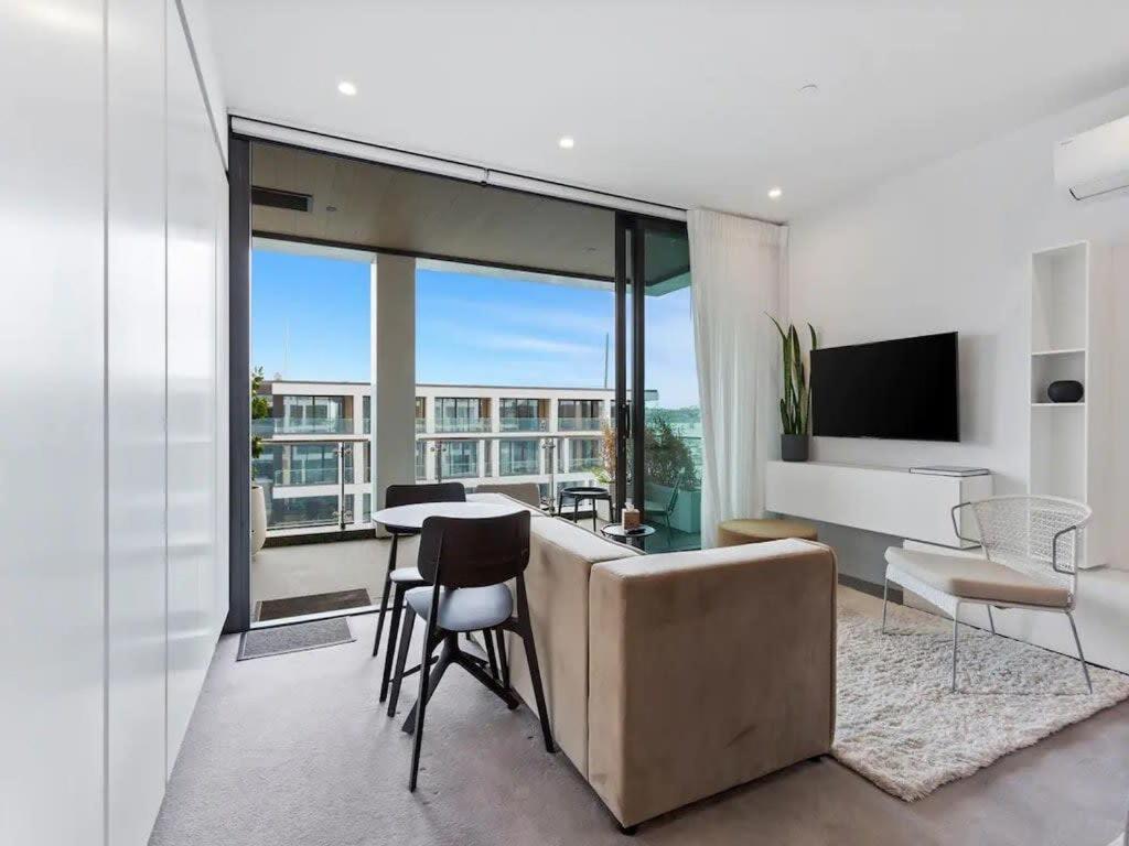 Sleek Modern Studio With Balcony 오클랜드 외부 사진